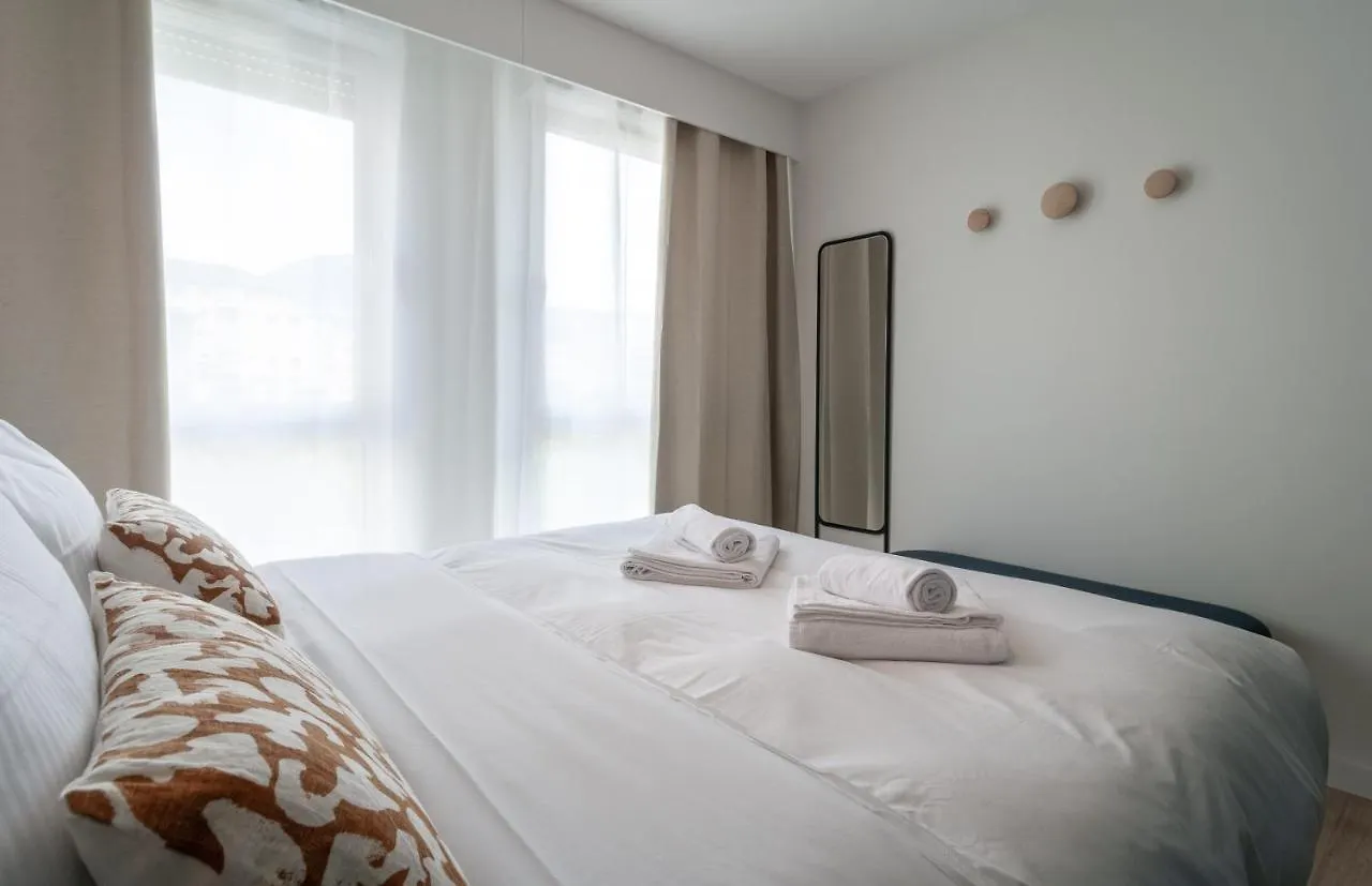 La Brise 4* I T3 Centre Ville I Garage Annecy Apartment