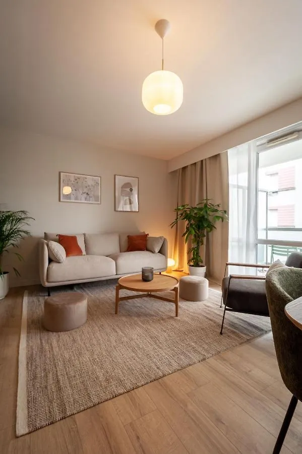 Apartment La Brise 4* I T3 Centre Ville I Garage Annecy